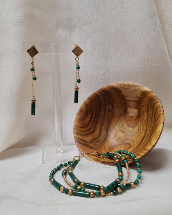 Boucles d'oreilles malachite et perles